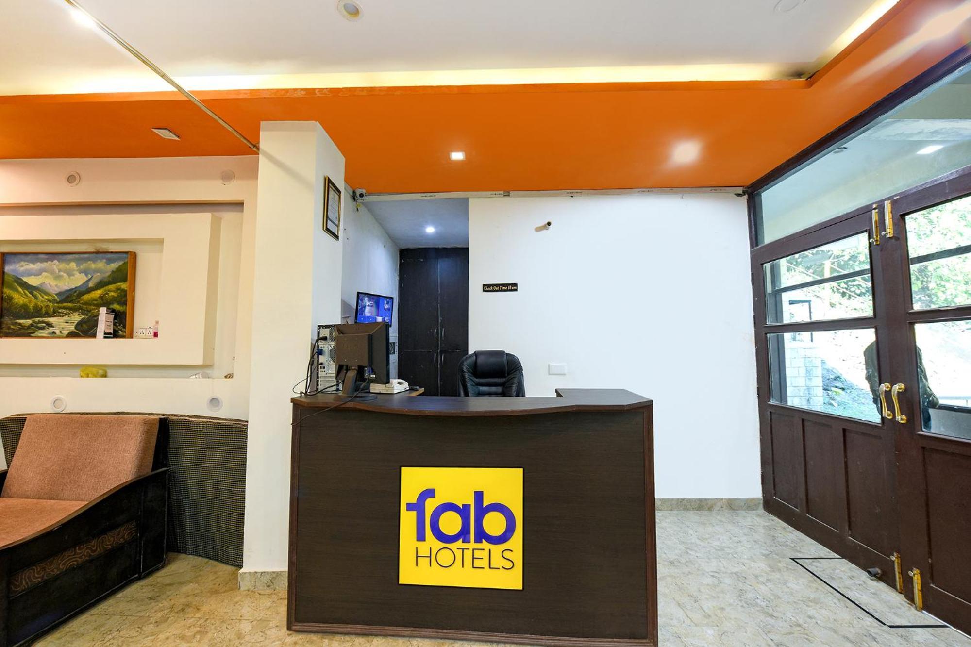 Fabhotel Kempty Lake Resort موسوري المظهر الخارجي الصورة